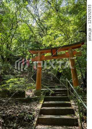 白瀧稲荷大明神　福岡県筑紫野市 129292035