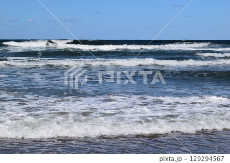 庄内浜の荒波 日本海 129294567