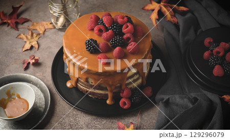 Delicious caramel cake Delicious caramel cake 129296079
