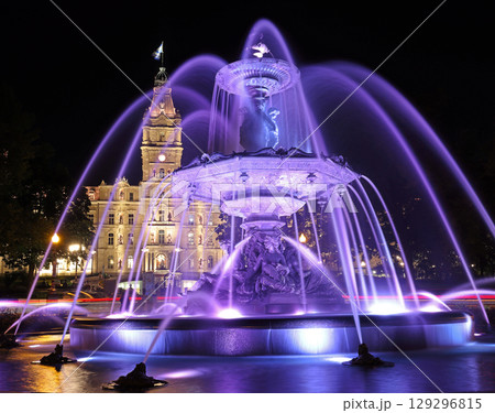 Quebec Parliament and Tourny Fountain Quebec Parliament and Tourny Fountain 129296815