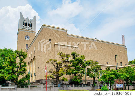 早稲田大学　大隈記念講堂　国の重要文化財 129304508