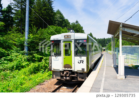 JR花輪線・キハ100系 129305735