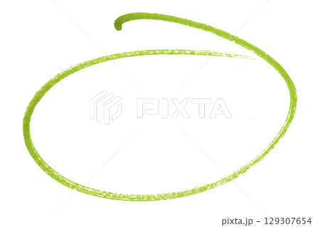 Green pencil highlight circle mark isolated on transparent background 129307654