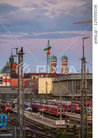 Trains at Munchen Hauptbahnhof Central Railway Station, main railway station in the city of Munich, Germany Trains at Munchen Hauptbahnhof Central Railway Station, main railway station in the city of Munich, Germany 129308536