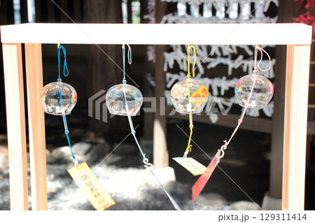 風鈴のある風景 129311414