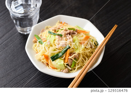 塩焼きそば 129316476