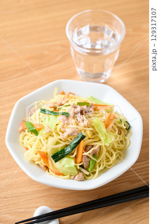 塩焼きそば 129317107