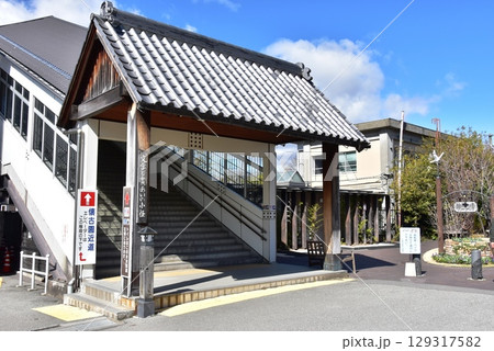 小諸市 JR小諸駅に隣接している懐古園近道(文学とふれあいの小径) 小諸市 JR小諸駅に隣接している懐古園近道(文学とふれあいの小径) 129317582
