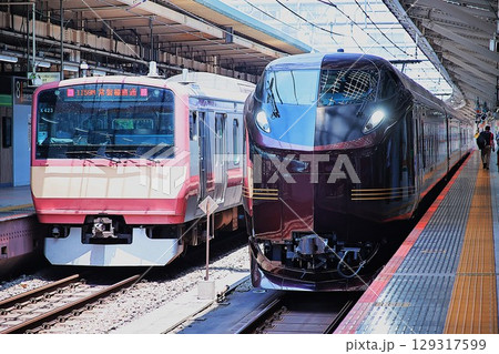 東京駅でE531系赤電と顔合わせしたE655系 東京駅でE531系赤電と顔合わせしたE655系 129317599