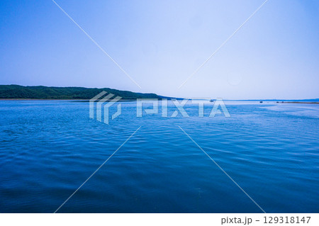 【北海道_網走市】能取岬と能取湖畔 6月 7月 能取湖河口 【北海道_網走市】能取岬と能取湖畔 6月 7月 能取湖河口 129318147