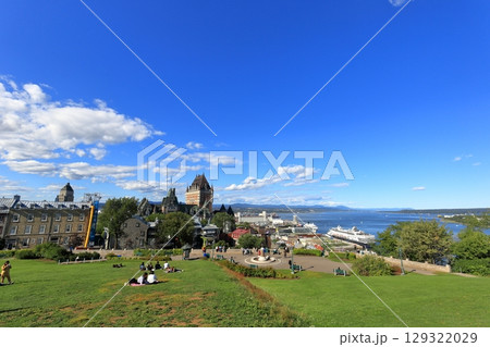 世界遺産の街、ケベックシティの街並み 世界遺産の街、ケベックシティの街並み 129322029