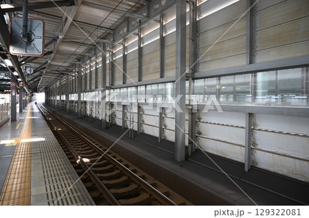 福井駅（ハピラインふくい・えちぜん鉄道）のホーム 129322081