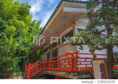 竹生島宝厳寺の宝物殿 129322543