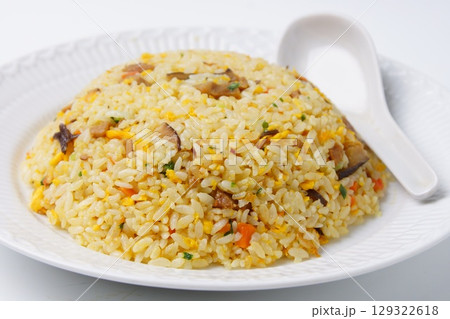 五目チャーハン 129322618
