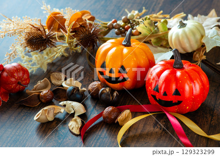 ハロウィンのかぼちゃ ハロウィンのかぼちゃ 129323299