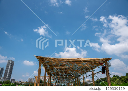 夏の風物詩・風鈴(上野・不忍池) 夏の風物詩・風鈴(上野・不忍池) 129330129
