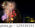 東京・隅田川の花火 129330191