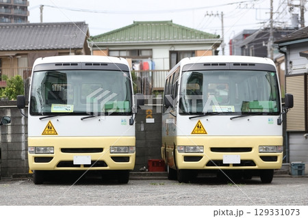 幼稚園バス　イメージ 129331073