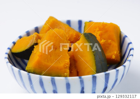かぼちゃ煮物 129332117