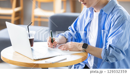 大学生 大学生 129332359