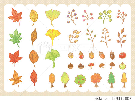 優しい色の秋の紅葉した葉っぱ・木・実などの水彩風手描きイラストセット 129332807