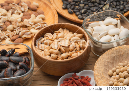 ローカーボ　豆　ナッツ 129333980