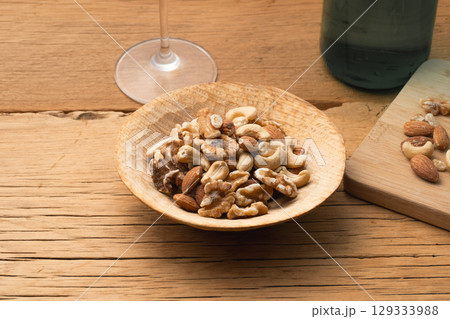 ローカーボ　ナッツ　ミックスナッツ 129333988