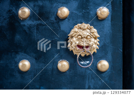 Decorative door knocker with traditional lion design in DuJiangY 129334077
