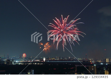 荒川:戸田橋花火大会 SkyFantasia(2025年) 荒川:戸田橋花火大会 SkyFantasia(2025年) 129334435