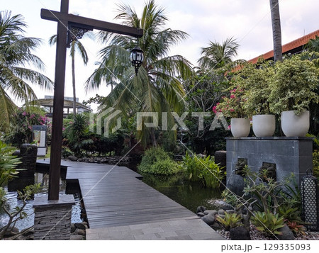 バリ島クタの南国感あふれるリゾートホテル 129335093
