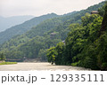 Exploring the lush landscape and historical architecture of DuJi 129335111
