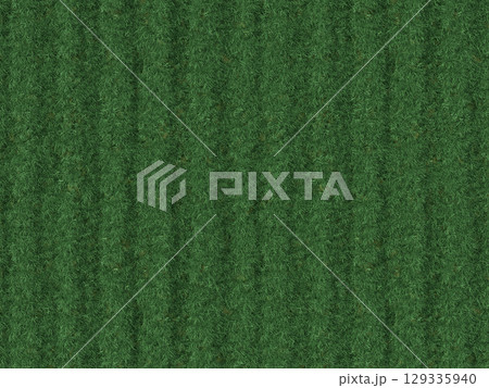 青い空と草原の風景 129335940