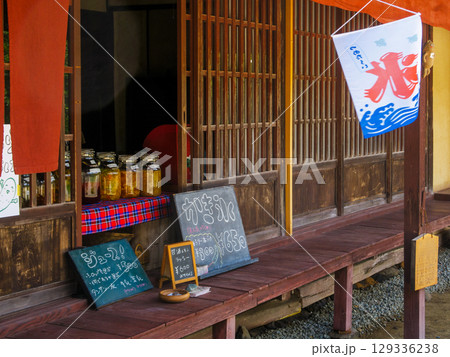 風情ある吹屋の街並み 129336238