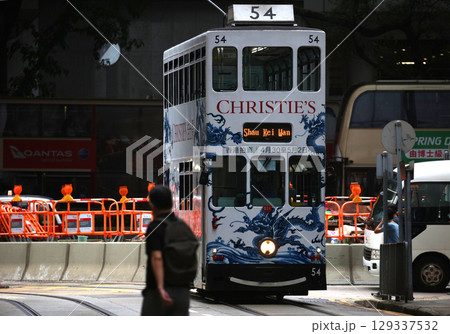 香港の庶民の足「トラム」(路面電車)英国植民地時代から走り続ける香港庶民の足 香港の庶民の足「トラム」(路面電車)英国植民地時代から走り続ける香港庶民の足 129337532