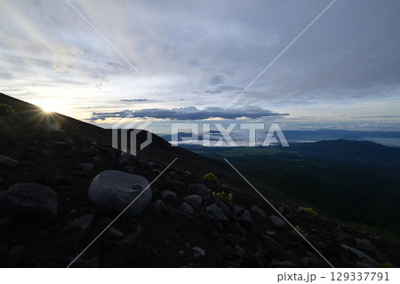 富士山、登山、富士宮ルート、静岡県 129337791