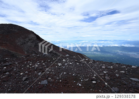 富士山、登山、富士宮ルート、静岡県 129338178