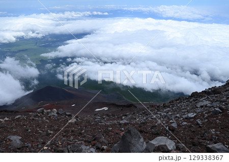 富士山、登山、富士宮ルート、静岡県 129338367
