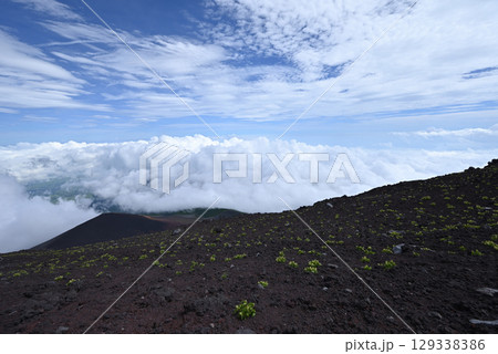 富士山、登山、富士宮ルート、静岡県 129338386