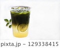 healthy drinks icied cold matcha green tea honey lemon  129338415