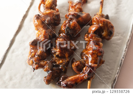うなぎの肝蒲焼串　(写真素材) 129338726