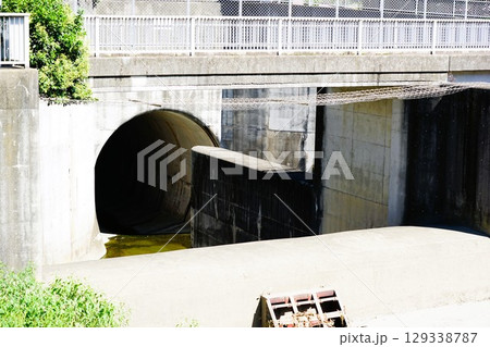 大岡川分水路 129338787