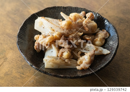 若鶏軟骨焼きイメージ　(写真素材) 129339742