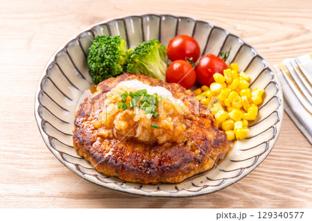 豆腐ハンバーグ（おろしポン酢） 129340577