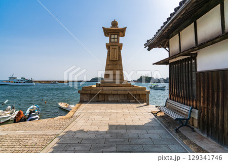 《広島県》常夜灯・鞆の浦の港 129341746