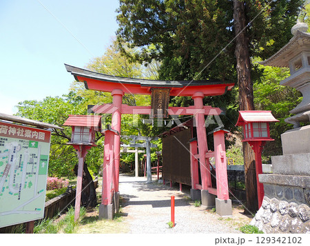 鼻顔稲荷神社 129342102