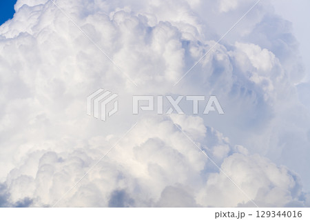 8月の空（3:2） 129344016