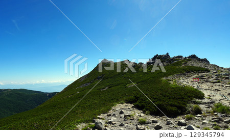 木曽駒ヶ岳 乗越浄土からの絶景 木曽駒ヶ岳 乗越浄土からの絶景 129345794