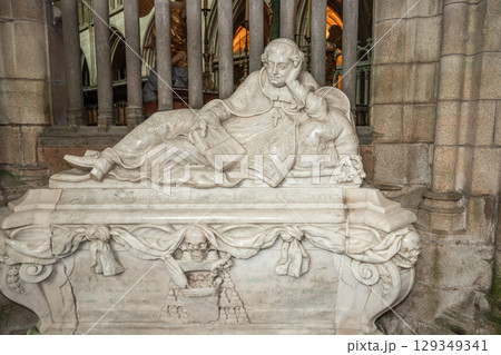 Saint-pol-de-Leon cathedral, brittany, france Saint-pol-de-Leon cathedral, brittany, france 129349341