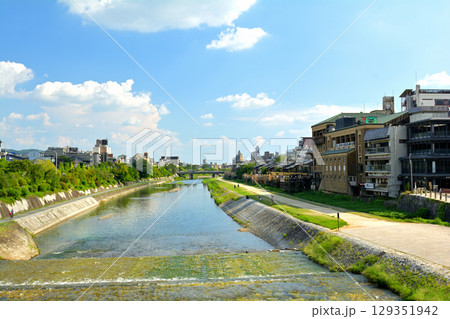 京都・鴨川 129351942
