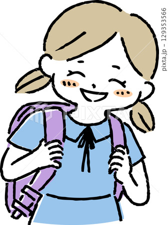ランドセルを背負う笑顔の女の子 129353566